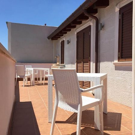 Bed and Breakfast Palazzo Eliss Margherita Di Savoia Zewnętrze zdjęcie