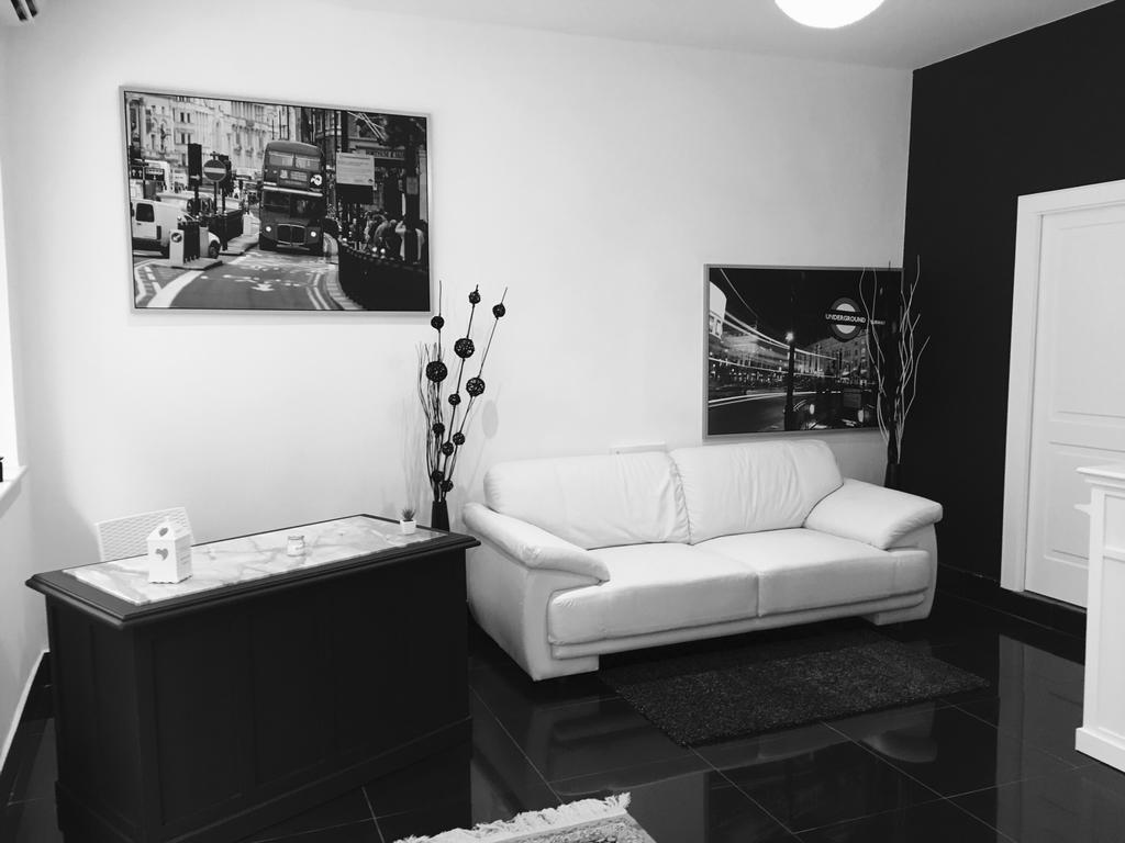 Bed and Breakfast Palazzo Eliss Margherita Di Savoia Zewnętrze zdjęcie