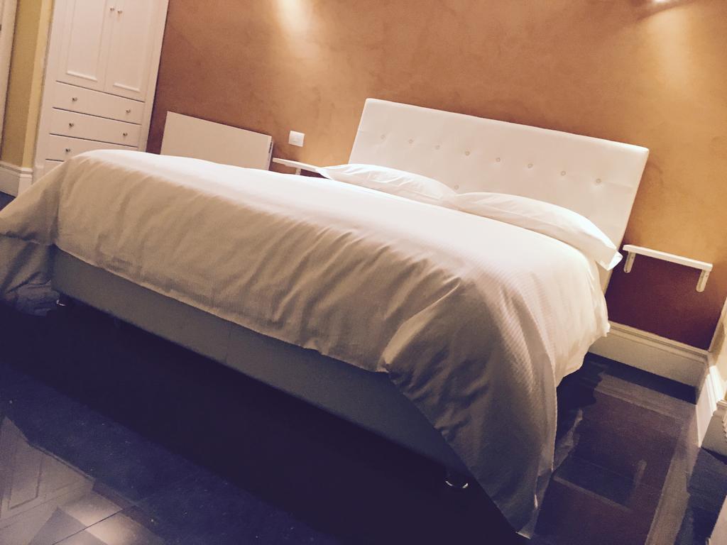 Bed and Breakfast Palazzo Eliss Margherita Di Savoia Zewnętrze zdjęcie